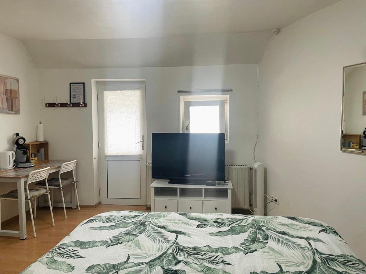Easystay#2 Cozy Studio In Kliniknaehe, Mit Netflix,Kueche & Bad Bad Oeynhausen Exterior foto